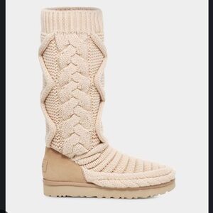 UGG Classic Tall Chunky Knit Boots Sweater Knit Boot Cream NWOB Size 7